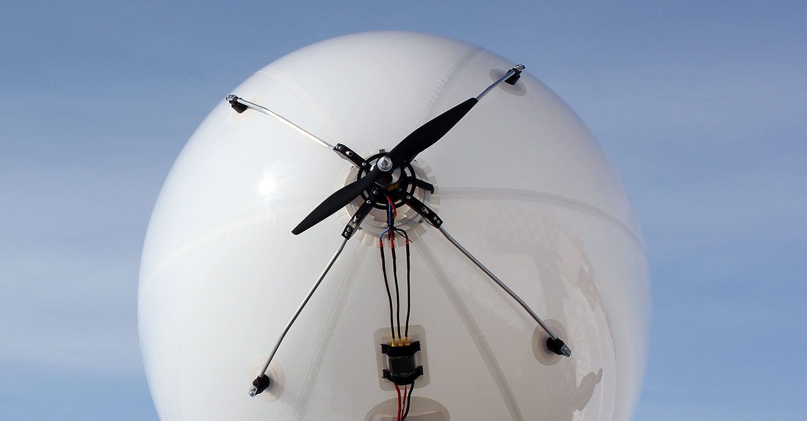 Uniblimp-main-motor-close-up